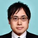 顔写真：尾上 剛史
