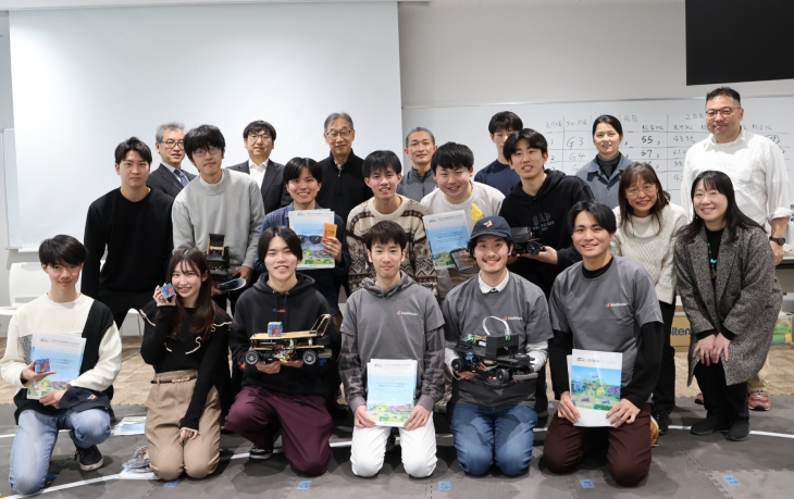 2024年度 自動運転コンテストと発表会 集合写真